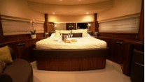 Honey Bear - The VIP Stateroom
